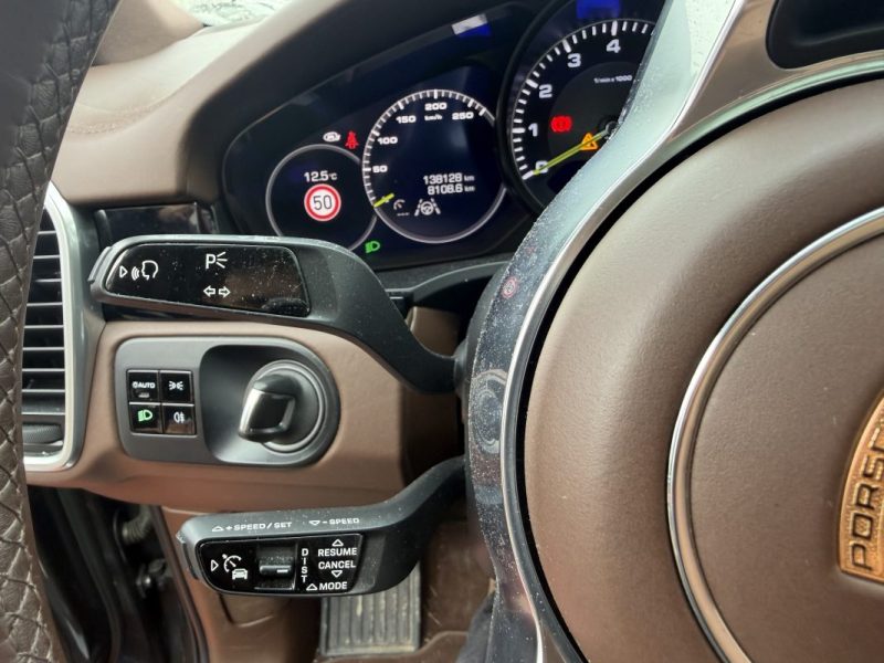 PORSCHE CAYENNE 3.0 V6 E-HYBRID COUPE 2020