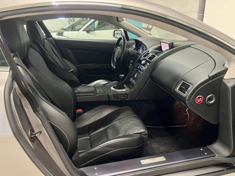 ASTON MARTIN Vantage Coupé 4.3 V8 390ch Boite Manuelle