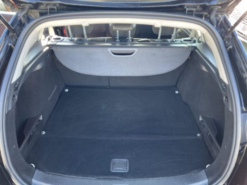 RENAULT MEGANE ESTATE 1.6 DCI 130 DYNAMIQUE   GARANTIE 3/12 MOIS 2012