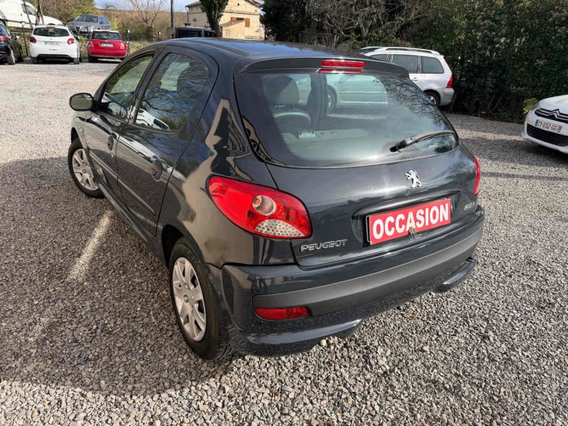 ⭐Peugeot  206+ 1.1i – Idéale Jeune Conducteur