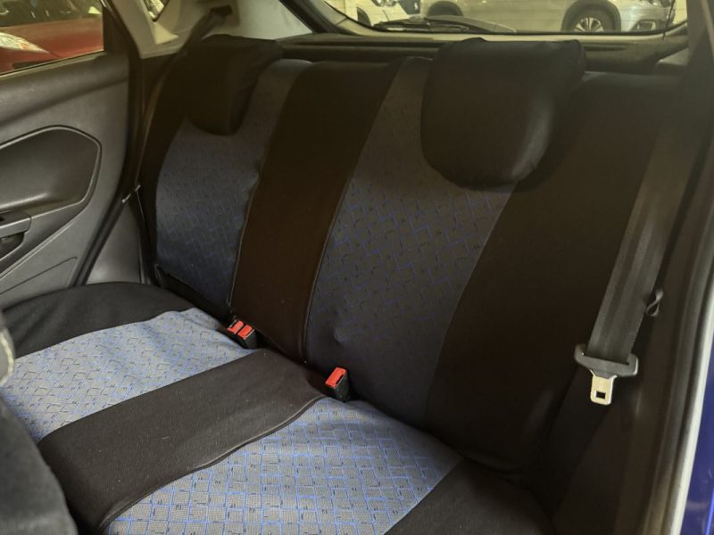 FORD FIESTA 1.0L 80ch TITANIUM / RIEN A PRÉVOIR  / 130.500km / 2015