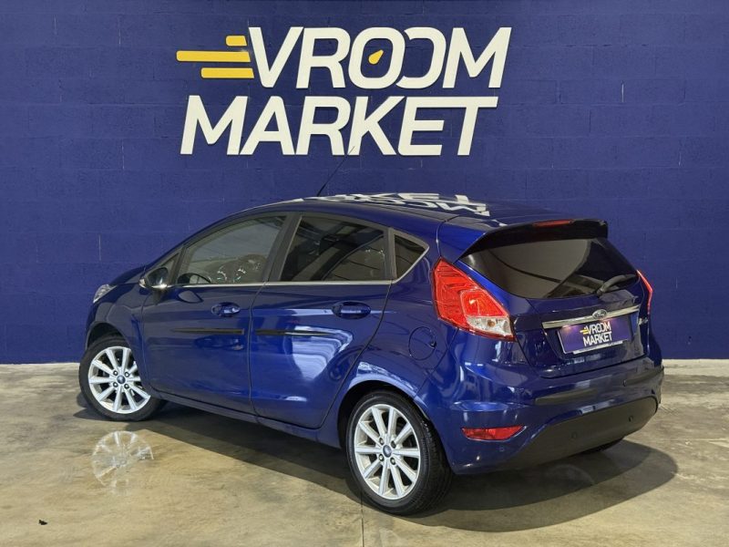FORD FIESTA 1.0L 80ch TITANIUM / RIEN A PRÉVOIR  / 130.500km / 2015