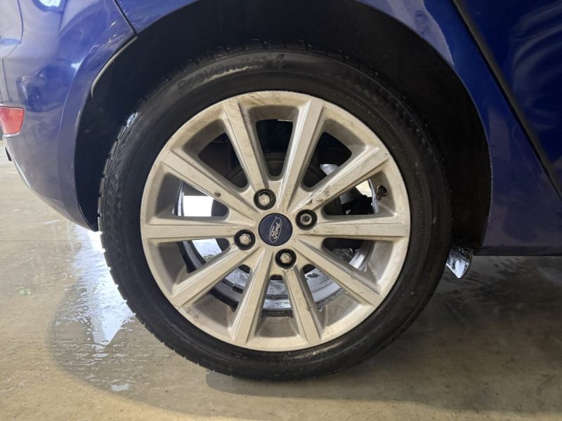 FORD FIESTA 1.0L 80ch TITANIUM / RIEN A PRÉVOIR  / 130.500km / 2015