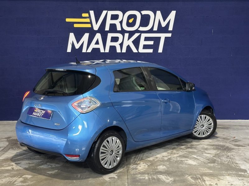 RENAULT  ZOE Z.E ZEN SOH 88% R90 92 CH 300KM 2017