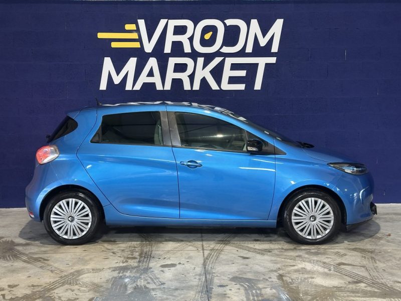 RENAULT  ZOE Z.E ZEN SOH 88% R90 92 CH 300KM 2017
