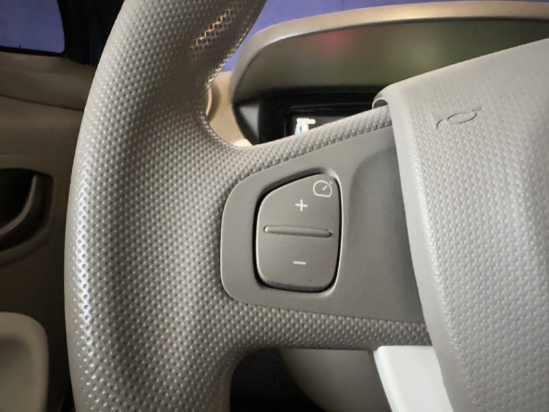 RENAULT  ZOE Z.E ZEN SOH 88% R90 92 CH 300KM 2017