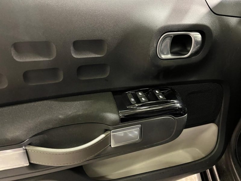 CITROEN C3 PURETECH 110CH SHINE S&S EAT6 *** DISTRIBUTION OK ***