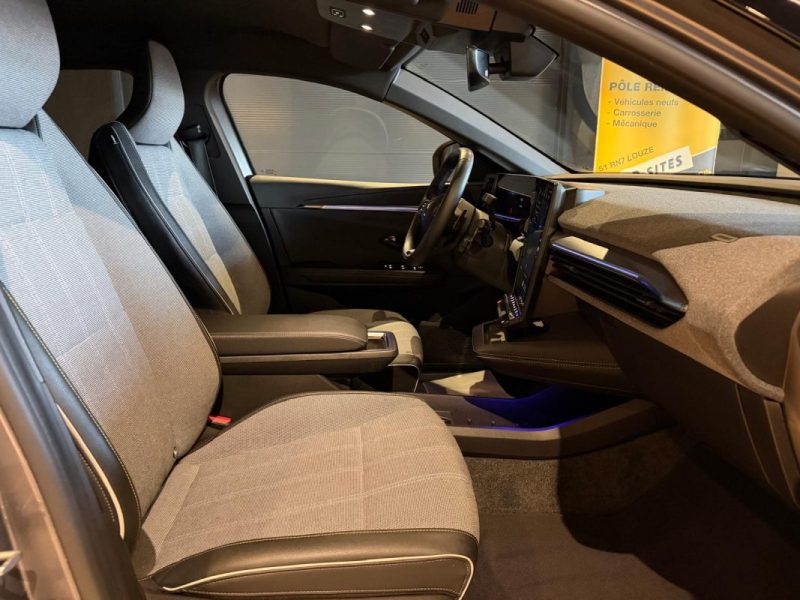 RENAULT MEGANE E-TECH ELECTRIC EV60 220CH TECHNO SUPER CHARGE / SIEGES CHAUFFANTS / VOLANT CHAUFFANT