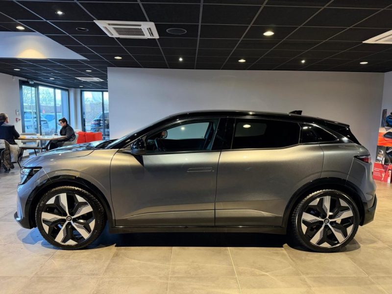 RENAULT MEGANE E-TECH ELECTRIC EV60 220CH TECHNO SUPER CHARGE / SIEGES CHAUFFANTS / VOLANT CHAUFFANT