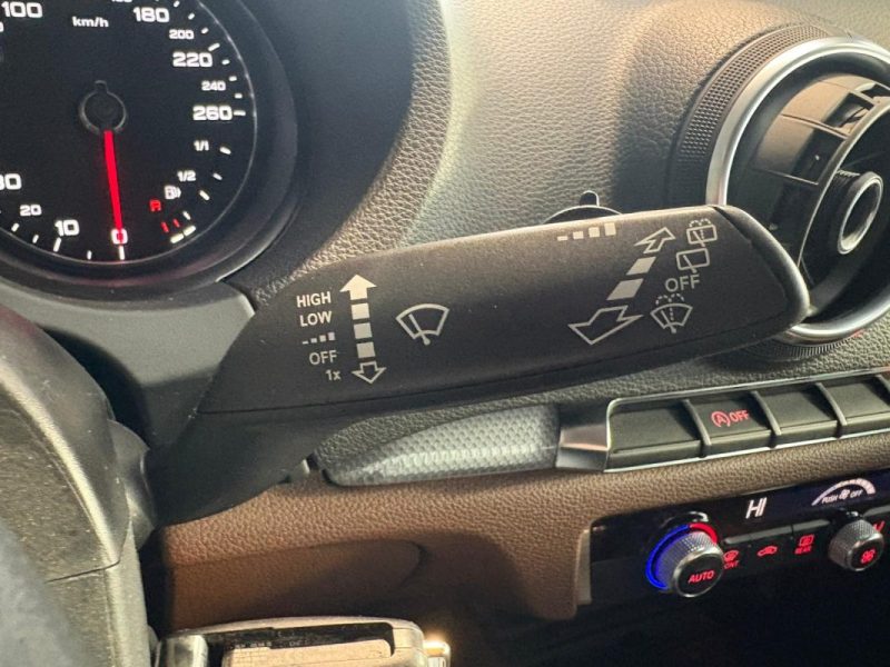 Audi A3 1.6 TDI 105ch 🚗 Distribution neuve 🔧 Semi-cuir 🛋️ Reprise 🔄 Garantie 🛡️