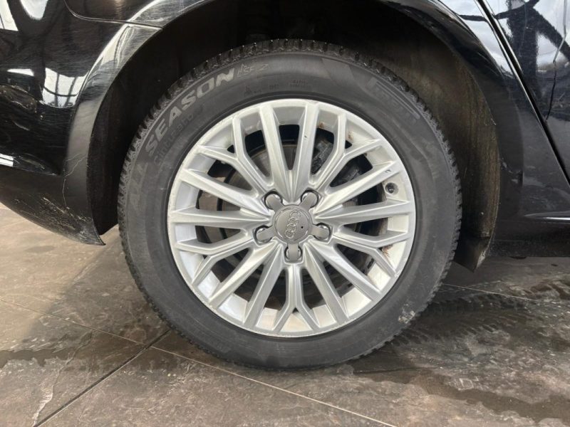 Audi A3 1.6 TDI 105ch 🚗 Distribution neuve 🔧 Semi-cuir 🛋️ Reprise 🔄 Garantie 🛡️