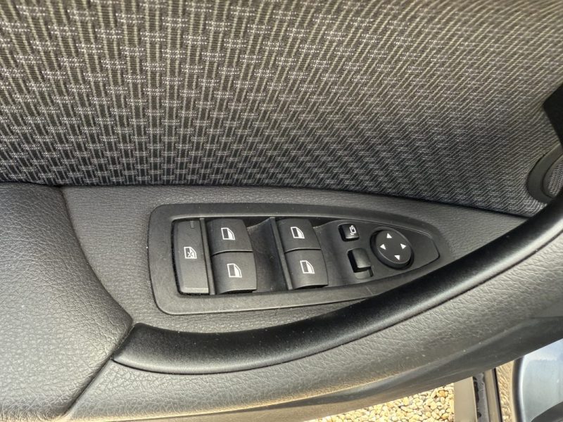 B.M.W. X1 XDRIVE 25E 220CH BUSINESS DESIGN  2020