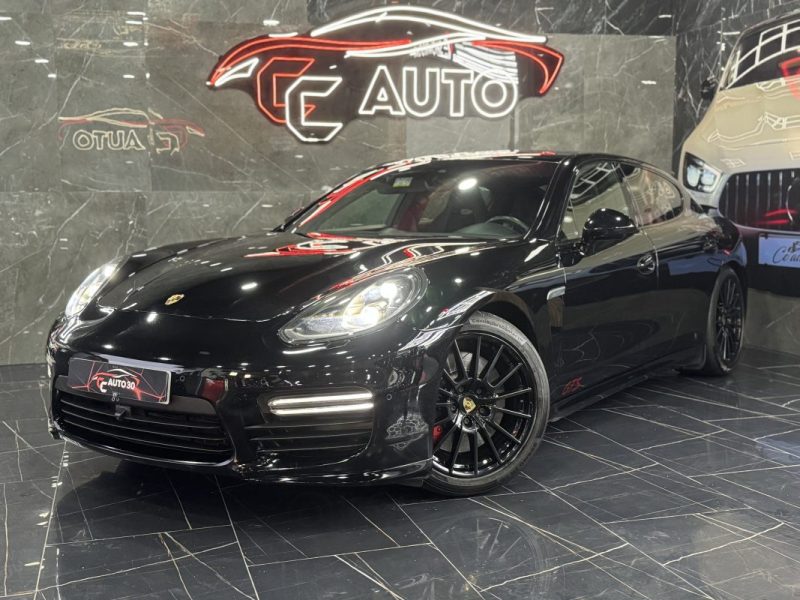 PORSCHE PANAMERA GTS 2015