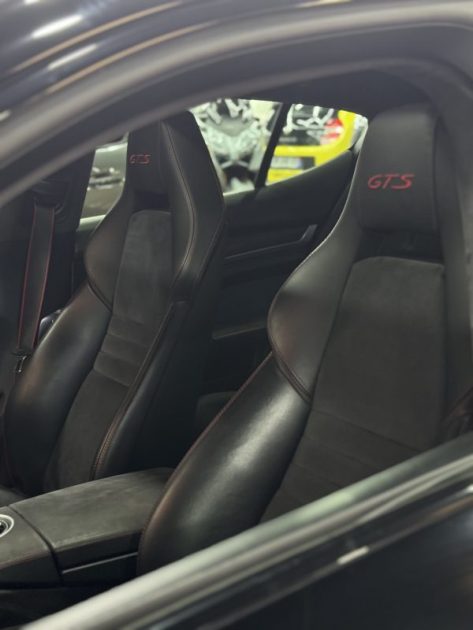 PORSCHE PANAMERA GTS 2015