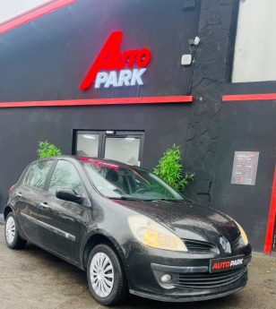 RENAULT CLIO III 1.5- Paiement 3x/4x/10x ✅