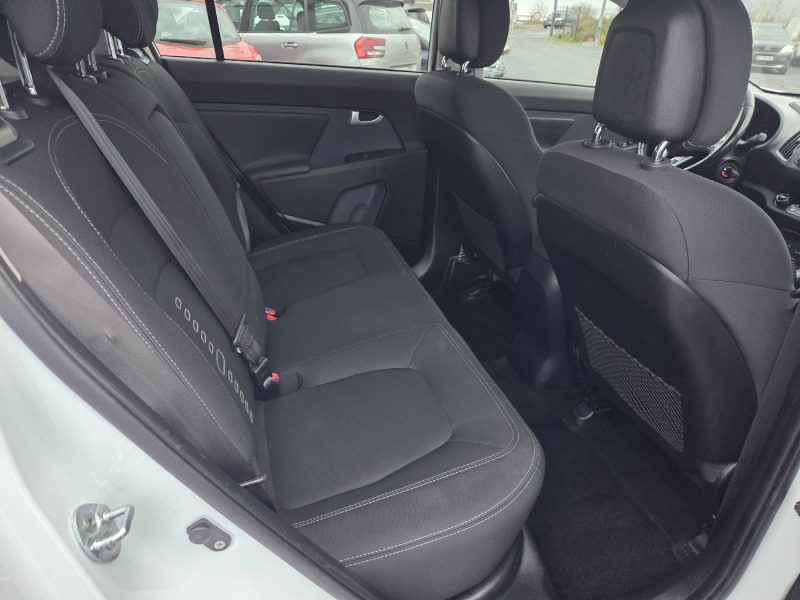 KIA SPORTAGE 1.7 CRDI 115 PREMIUM  2012 142770 km 