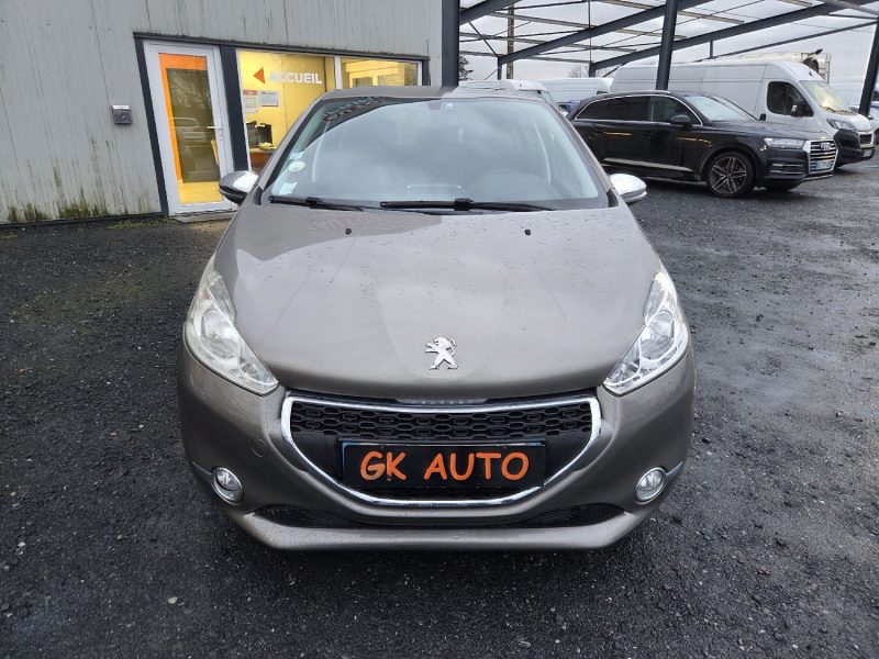 PEUGEOT 208 1.4 HDI 68CH STYLE  2014 180000 km 