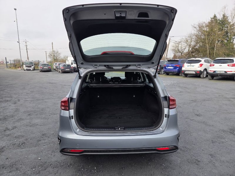KIA CEED SW CRDI 136CH ACTIVE 2021 144000 KM