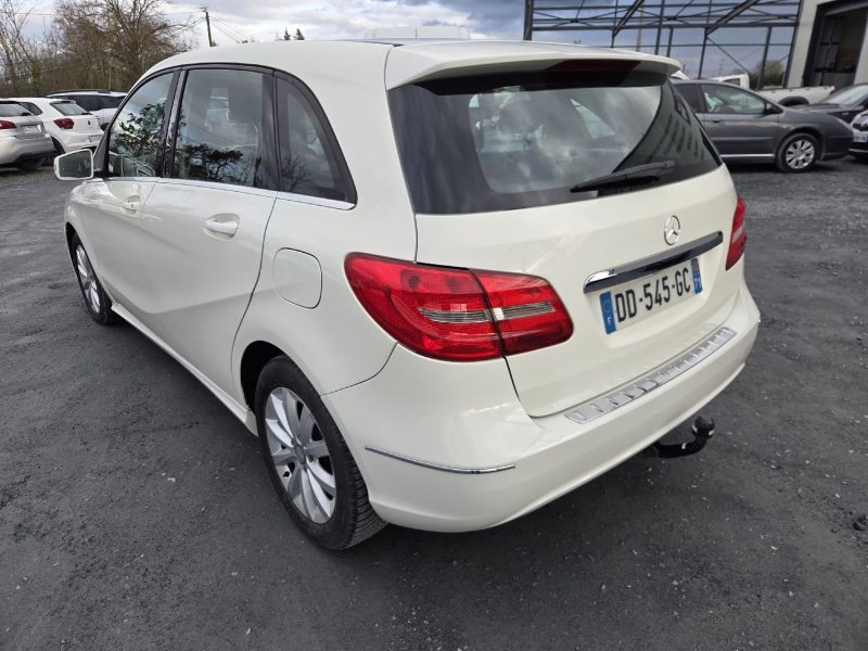 MERCEDES-BENZ CLASSE B 180 SPORTS TOURER CDI 110CV  2014