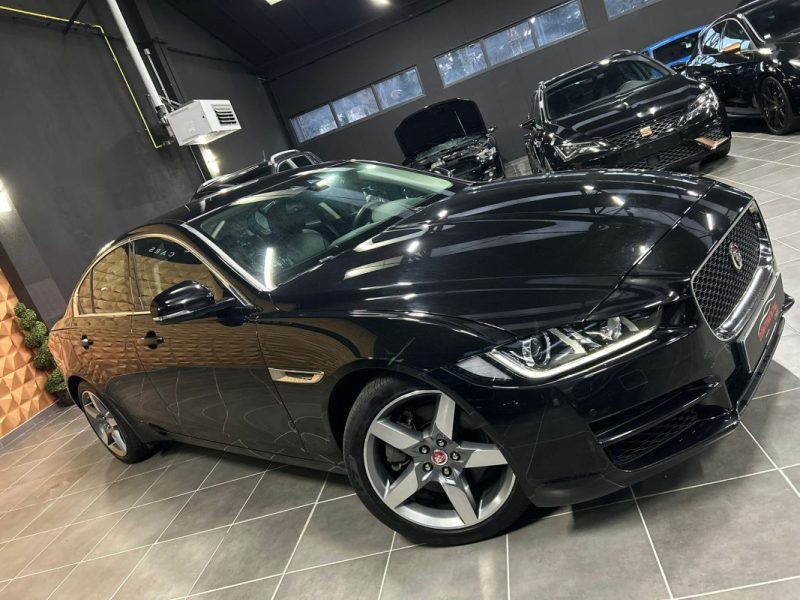 JAGUAR XE 2.0 250 PRESTIGE BVA8*1°MAIN*MERIDIAN*CAMERA*CUIR*XENON*