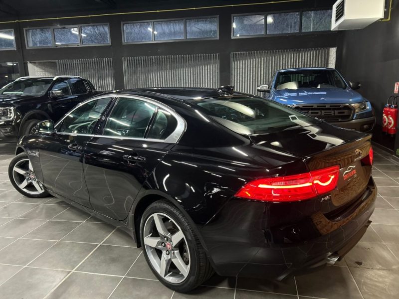 JAGUAR XE 2.0 250 PRESTIGE BVA8*1°MAIN*MERIDIAN*CAMERA*CUIR*XENON*