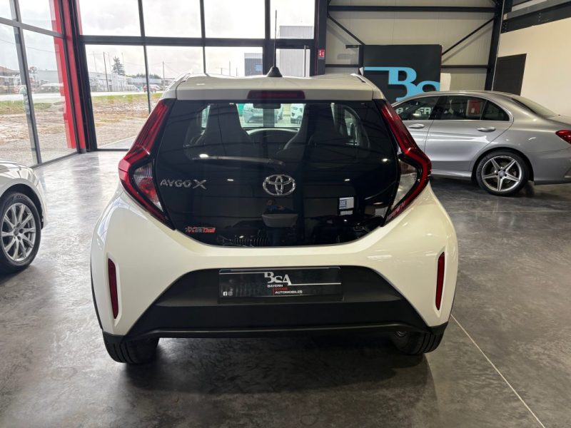 TOYOTA AYGO X 1.0 VVT-I 72CH DESIGN S-CVT 2022