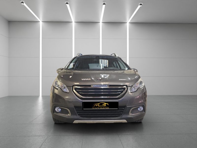 PEUGEOT 2008  1.2 ESSENCE 110 CV 2016