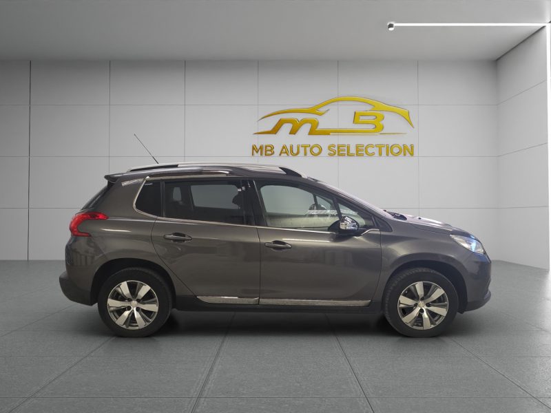 PEUGEOT 2008  1.2 ESSENCE 110 CV 2016