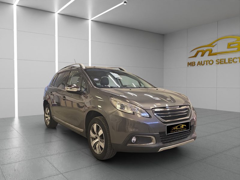 PEUGEOT 2008  1.2 ESSENCE 110 CV 2016