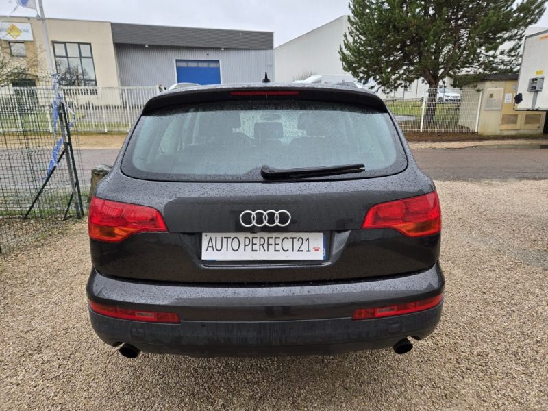 AUDI Q7 V6 3.0 TDI AMBIENTE 7P 2006