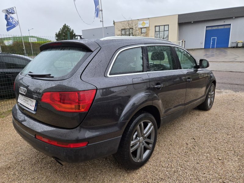 AUDI Q7 V6 3.0 TDI AMBIENTE 7P 2006