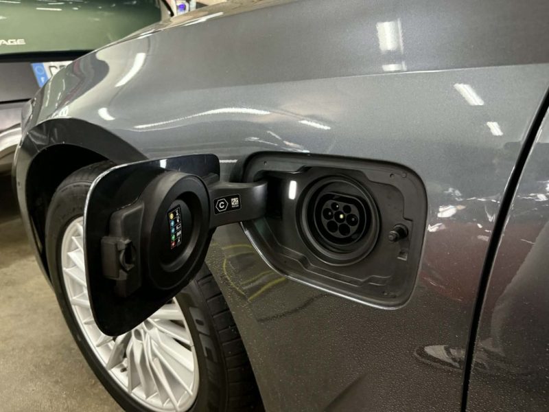 B.M.W. SERIE 3 330E HYBRIDE RECHARGEABLE  (G20) 292CH LUXURY XDRIVE 