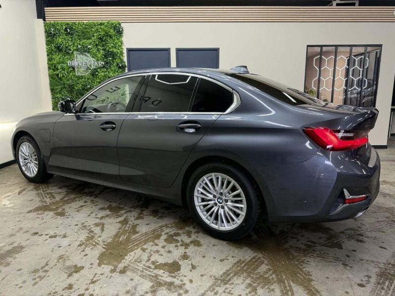 B.M.W. SERIE 3 330E HYBRIDE RECHARGEABLE  (G20) 292CH LUXURY XDRIVE 