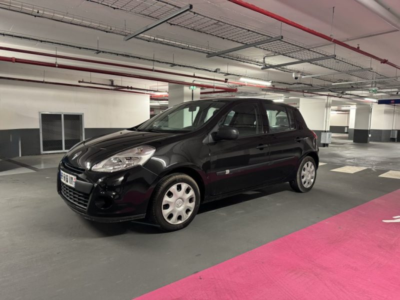 RENAULT CLIO III AUTHENTIQUE 1.5DCI 70 2010