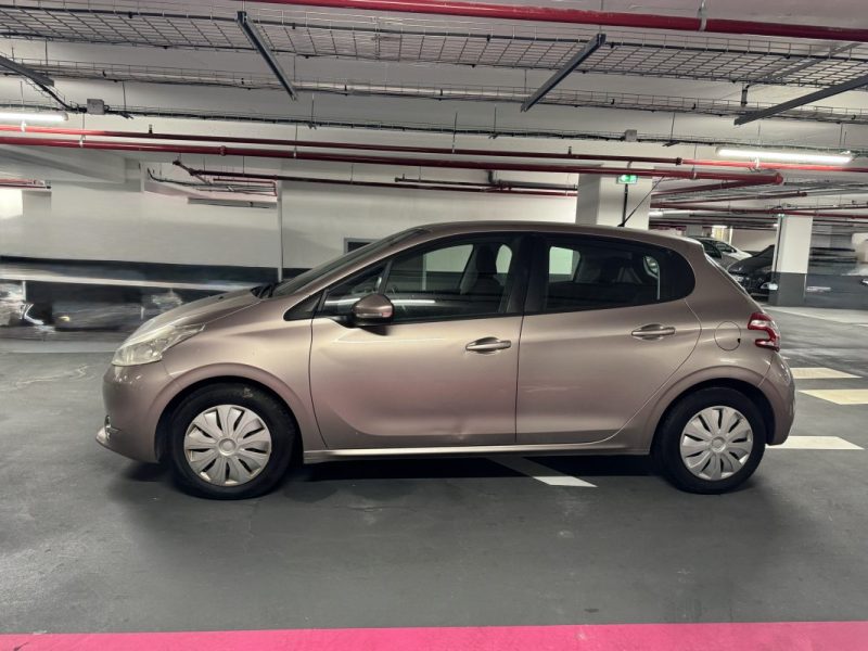 PEUGEOT 208 1.4 HDI 70 cv ACCESS 5P 2013