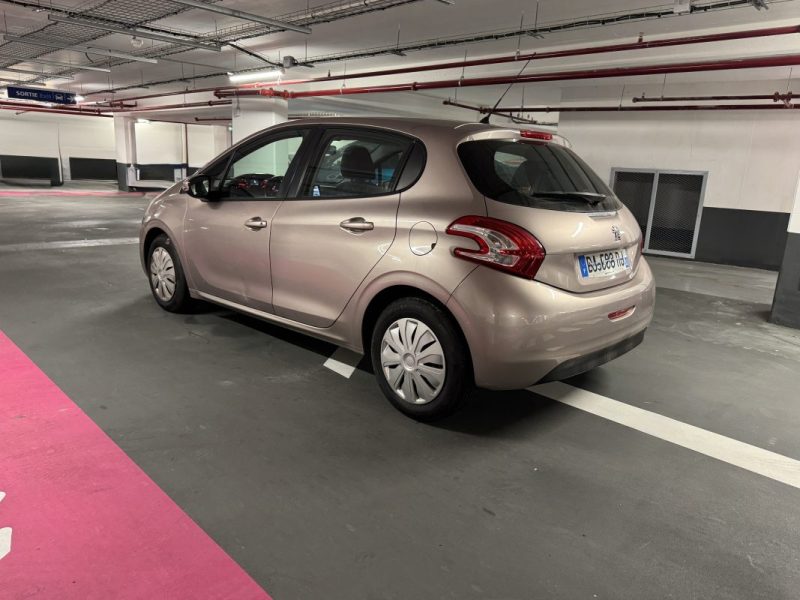 PEUGEOT 208 1.4 HDI 70 cv ACCESS 5P 2013