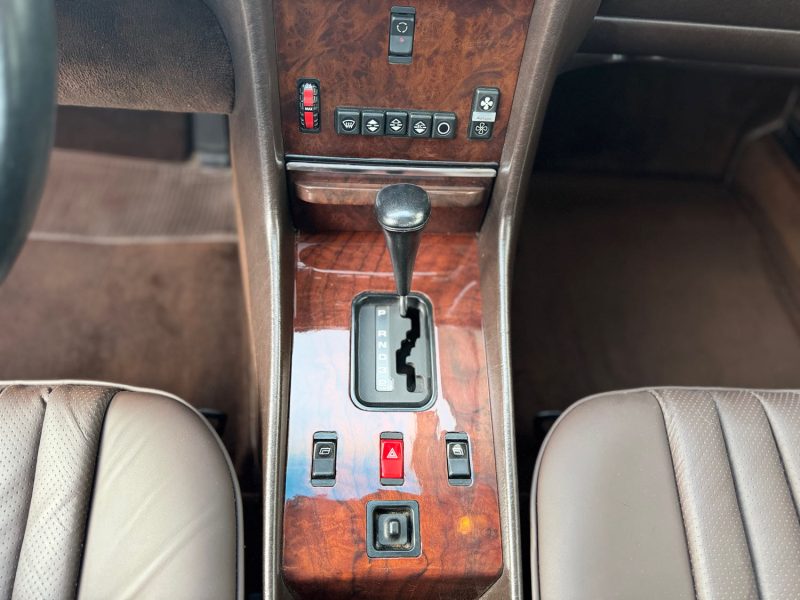 MERCEDES 560 SL R107 