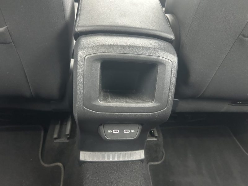 VOLKSWAGEN T-CROSS R-Line Tsi 110 Ch Gps / Garantie 12 mois