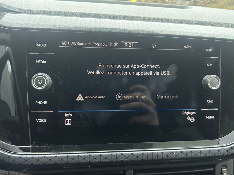 VOLKSWAGEN T-CROSS R-Line Tsi 110 Ch Gps / Garantie 12 mois