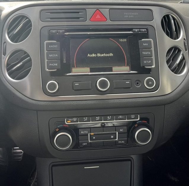 VOLKSWAGEN TIGUAN 2.0 TDI 140CH R'line 4 MOTION R-Line DSG7 2011