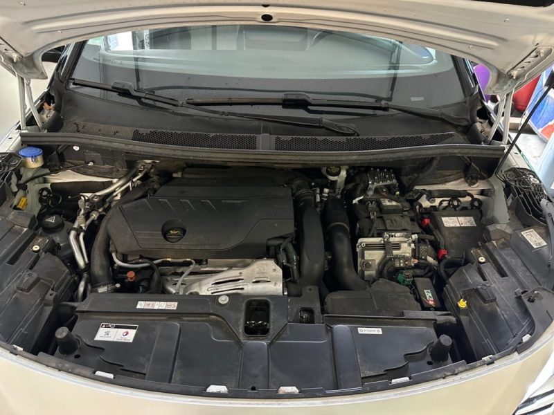 PEUGEOT 3008 GT 300CV BVA8 ATTELAGE 2021