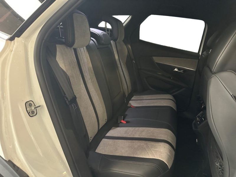 PEUGEOT 3008 GT 300CV BVA8 ATTELAGE 2021