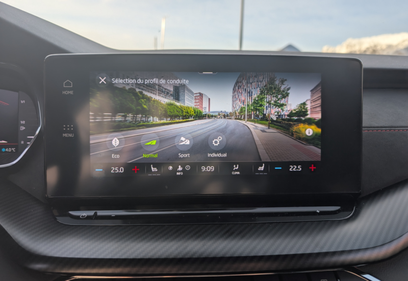SKODA OCTAVIA COMBI RS 2.0 TDI 200CH DSG7 VIRTUAL COCKPIT ENTRETIEN SKODA 