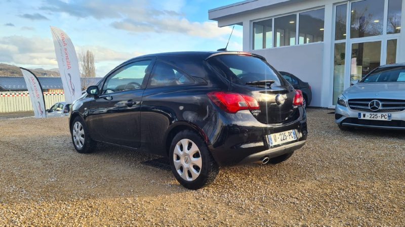 OPEL CORSA - 1.4 Turbo 100ch essence Color Edition