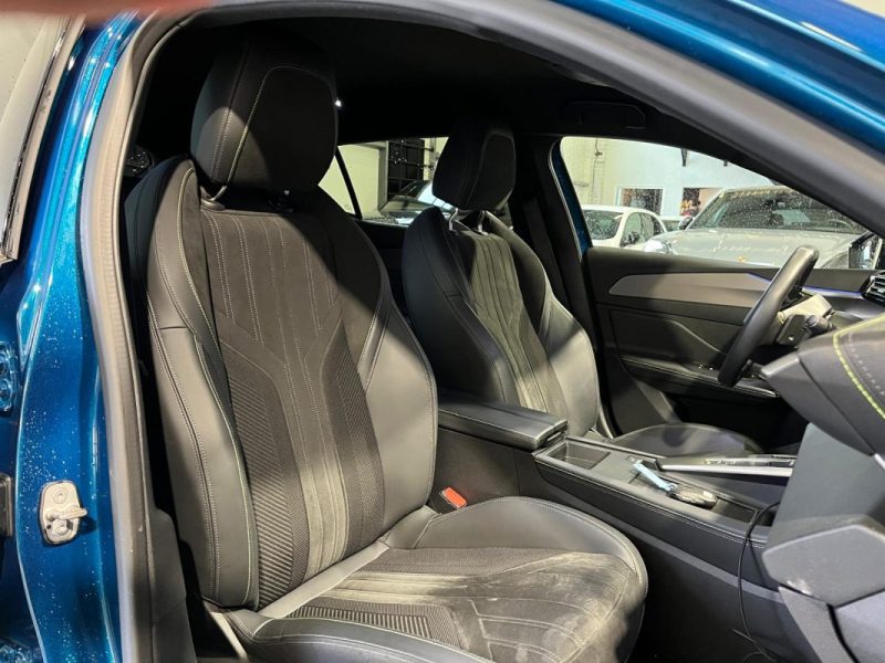 PEUGEOT 408 PHEV 225CH GT E-EAT8 *** ÉTAT PROCHE DU NEUF / CAMÉRA DE RECUL / HAYON ÉLECTRIQUE ***