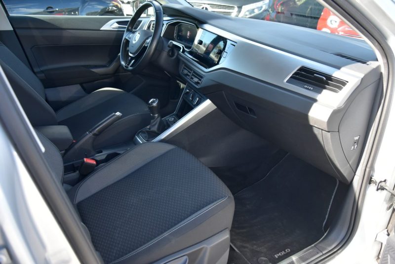 VOLKSWAGEN POLO VI 1.0 TSI 95CH ACTIVE 5P + OPTIONS -1ÈRE MAIN 2021