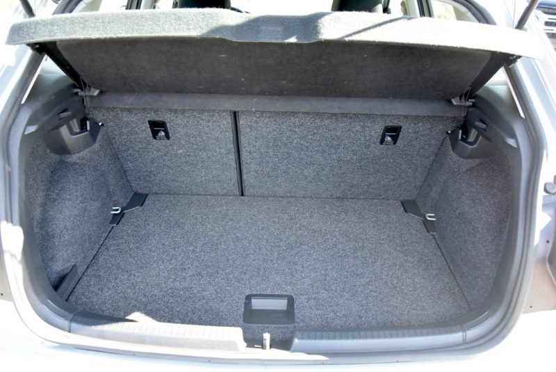 VOLKSWAGEN POLO VI 1.0 TSI 95CH ACTIVE 5P + OPTIONS -1ÈRE MAIN 2021