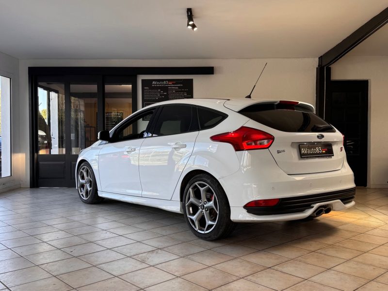  FORD FOCUS 2.0 TDCi 185 ST PowerShift - Garantie 12 mois - distribution neuve 