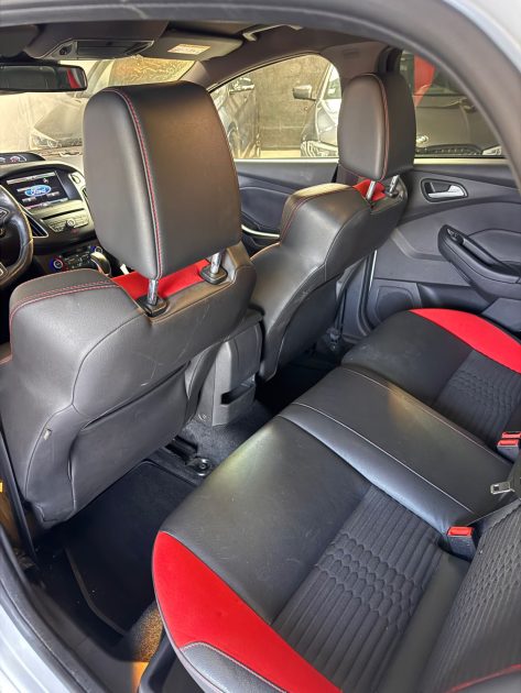  FORD FOCUS 2.0 TDCi 185 ST PowerShift - Garantie 12 mois - distribution neuve 