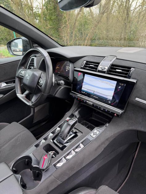 DS DS7 CROSSBACK 1.6 180 PERFORMANCE LINE 